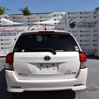 2014 Toyota Fielder Hybrid