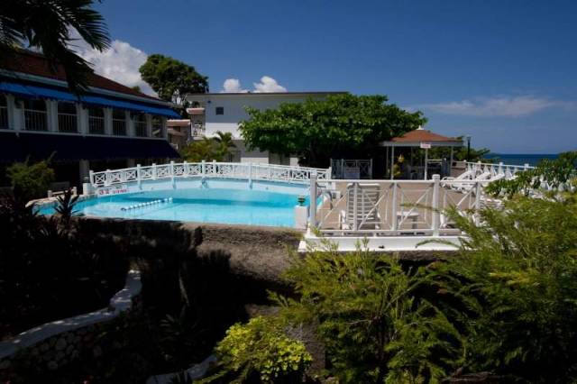 Hibiscus Lodge Ocho Rios