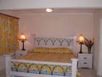 Barbbarn Beach Hotel And Restaurant
