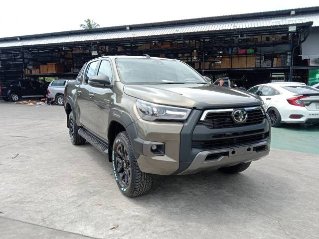 Toyota Hilux Ford raptor and other pickups exporter from Thailand
