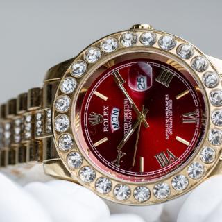Shop Most Popular Luxury Watches Online – WatchesOff5th